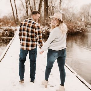 Meet your Posher, Delaney